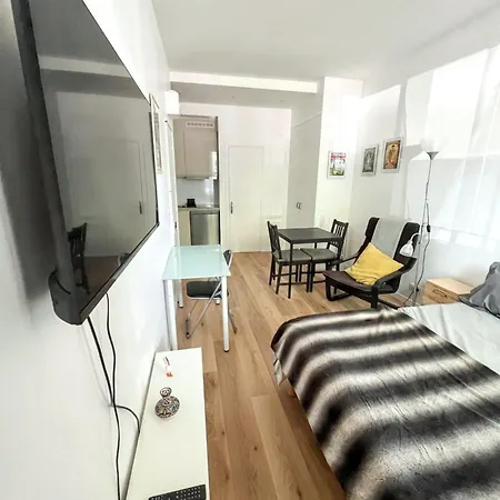 De Charme A - 20 M² - Internet Inclus *