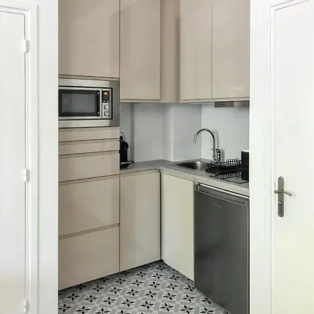 De Charme A - 20 M² - Internet Inclus Lägenhet *